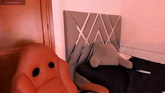 Niicky1  online show from 02-14-26, 10:10