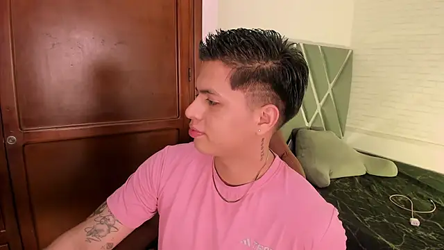 Niicky1  online show from 01-09-26, 03:08