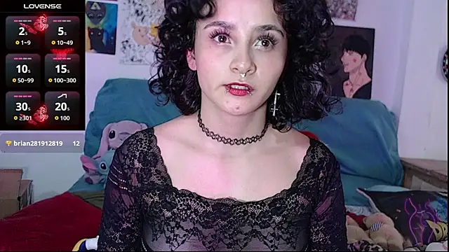 kitty22  online show from 10-28-25, 02:49