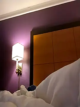 Treemandude online show from 11-18-25, 10:45