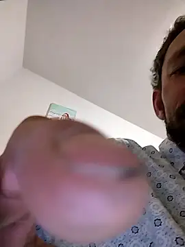 Treemandude online show from 01-12-26, 05:14