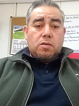 Manolete007x online show from 10-28-25, 10:52