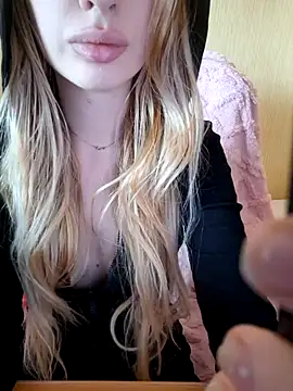 Elza kom online show from 10-11-25, 02:45