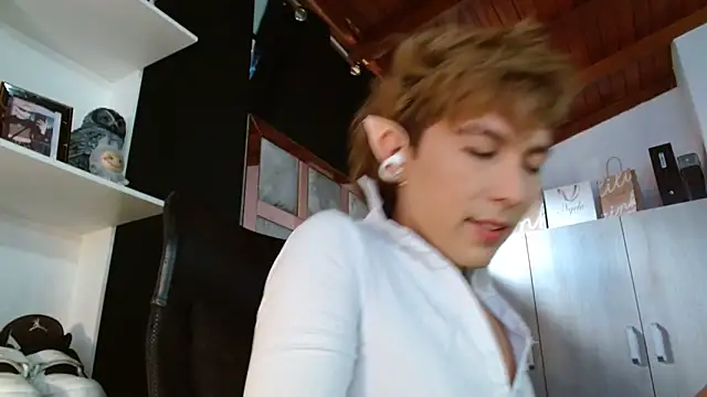 CONNY BENSS online show from 10-10-25, 09:15