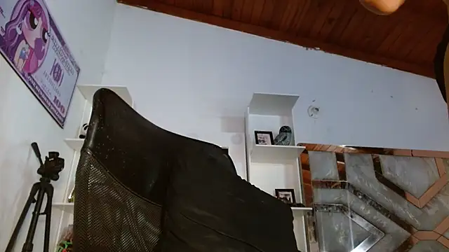 CONNY BENSS online show from 10-12-25, 11:28