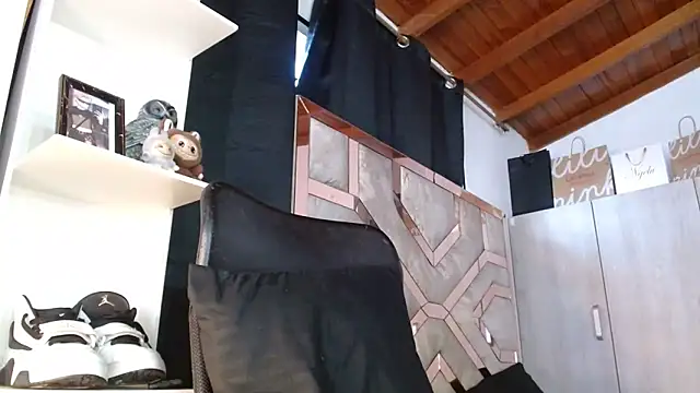 CONNY BENSS online show from 10-09-25, 06:52