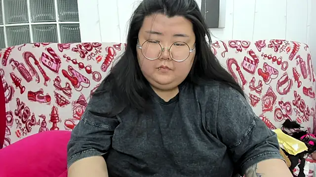Snapshot of Nadine_asian chatting on 06-26-26, 08:53 Nadine asian online show from 06-26-26, 08:53