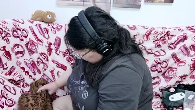 Nadine asian online show from 02-25-26, 04:01