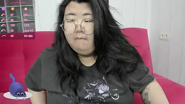 Nadine asian online show from 11-15-25, 01:31