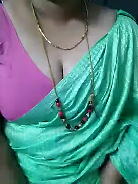 Snapshot of Omana-kutty chatting on 02-03-25, 03:38 Omana-kutty online show from 02-03-25, 03:38