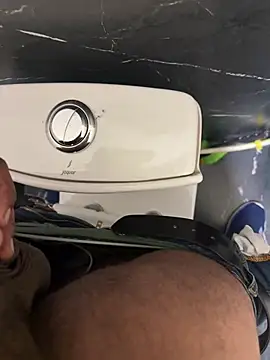 Vbreaker online show from 03-05-26, 09:39