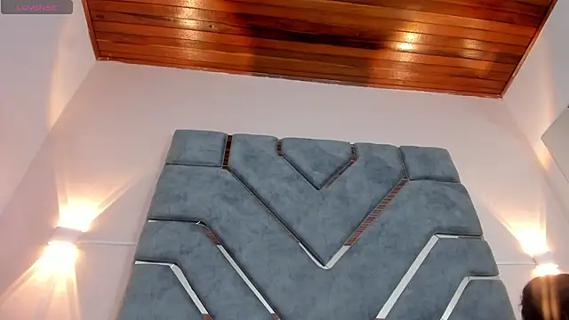 LucciaPorter online show from 02-19-26, 01:19