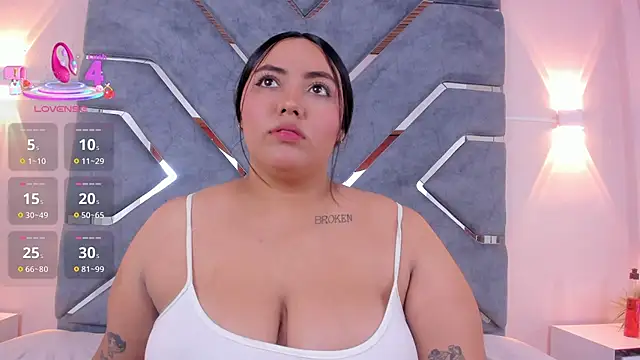 LucciaPorter online show from 11-14-25, 10:13