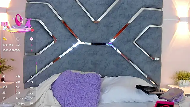 LucciaPorter online show from 03-10-26, 01:59