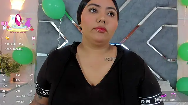 LucciaPorter online show from 03-18-26, 01:57