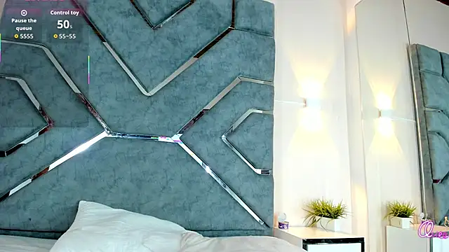 LucciaPorter online show from 07-03-26, 03:29