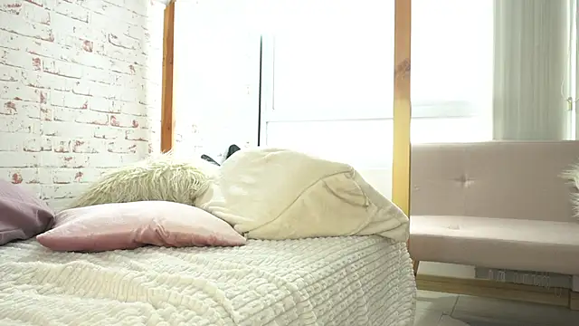 Sofhia cruz online show from 04-06-26, 08:43