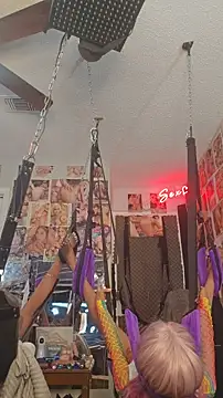 luvs2cumm69 online show from 12-14-25, 08:09