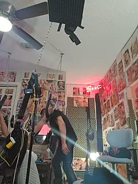 luvs2cumm69 online show from 11-01-25, 12:43