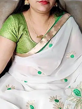 Snapshot of Traditional_Housewife_ chatting on 09-11-25, 03:17 Traditional Housewife  online show from 09-11-25, 03:17