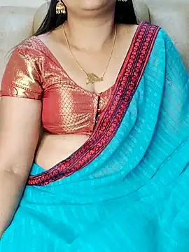 Snapshot of Traditional_Housewife_ chatting on 09-09-25, 01:16 Traditional Housewife  online show from 09-09-25, 01:16