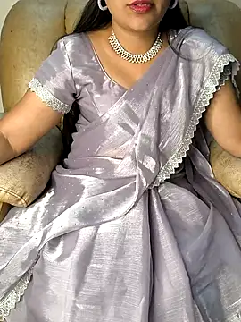 Snapshot of Traditional_Housewife_ chatting on 02-13-25, 05:33 Traditional Housewife  online show from 02-13-25, 05:33
