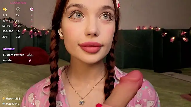 PrettyLilie online show from 11-25-25, 12:16