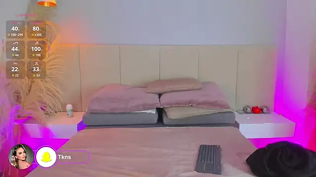 sofia pamela online show from 12-22-25, 07:14