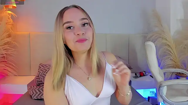 sofia pamela online show from 02-28-26, 07:13