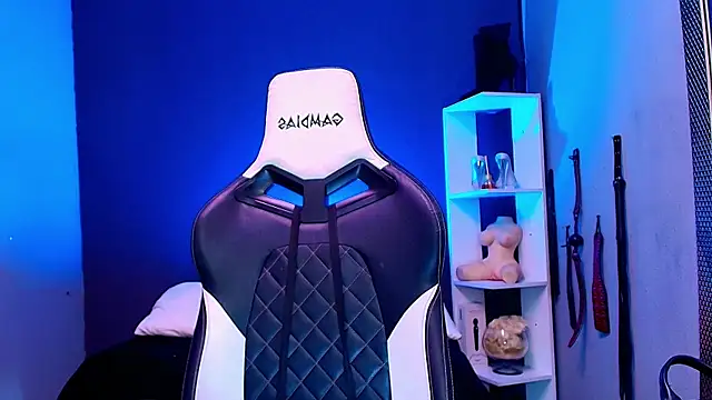 JadaRoberts online show from 09-20-25, 12:43