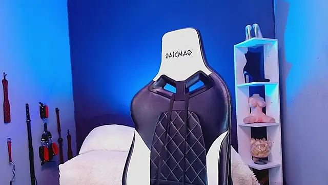 JadaRoberts online show from 12-05-25, 12:37