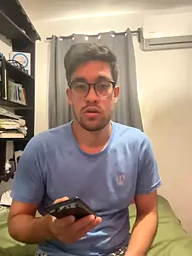 Magicerosxx69 online show from 12-02-25, 05:58