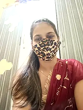 Snapshot of indianliza chatting on 02-18-25, 01:33 indianliza online show from 02-18-25, 01:33