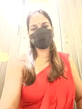 Snapshot of indianliza chatting on 02-11-25, 07:38 indianliza online show from 02-11-25, 07:38