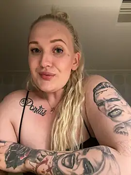 QueenOfFknBj online show from 02-26-25, 10:47