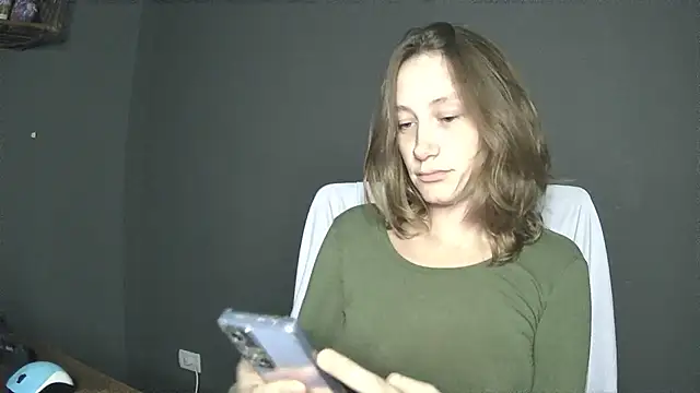 Snapshot of stupid_babybird chatting on 05-03-26, 03:44 stupid babybird online show from 05-03-26, 03:44