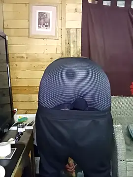 Ngamla123 online show from 11-23-25, 02:05