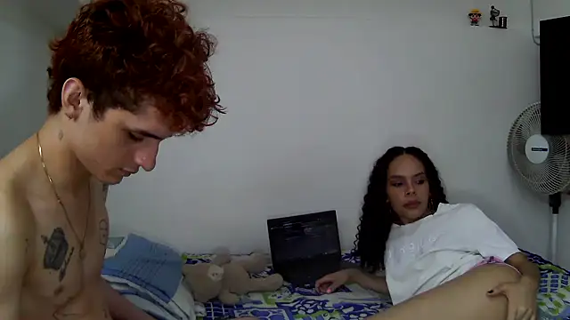 Snapshot of TheKing6ix9ine69 chatting on 12-06-24, 05:03 TheKing6ix9ine69 online show from 12-06-24, 05:03