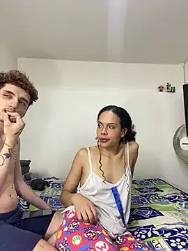 Snapshot of TheKing6ix9ine69 chatting on 02-10-25, 05:25 TheKing6ix9ine69 online show from 02-10-25, 05:25