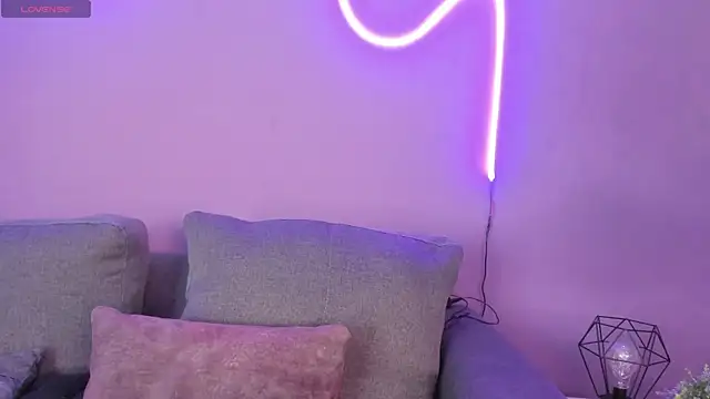 lanna bx online show from 10-04-25, 07:26