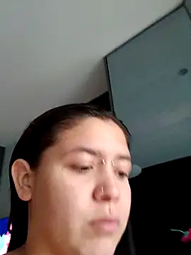 sara winehouse1 online show from 10-09-25, 10:32