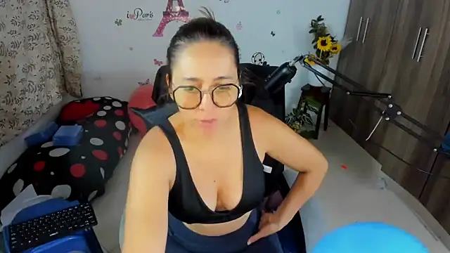 isa loves cum online show from 05-18-26, 02:23