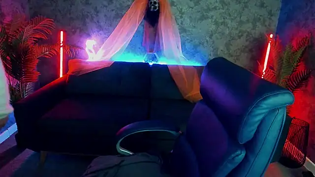 RosieMoons online show from 10-29-25, 08:41