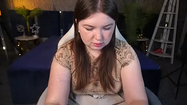 RosieMoons online show from 09-27-25, 07:20