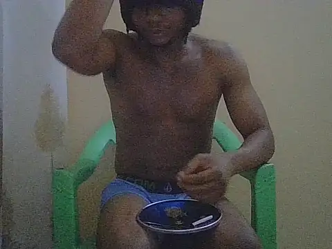 Snapshot of Samir4123 chatting on 02-01-26, 03:27 Samir4123 online show from 02-01-26, 03:27