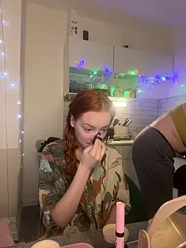 Snapshot of Radiants_two chatting on 02-22-26, 03:24 Radiants two online show from 02-22-26, 03:24