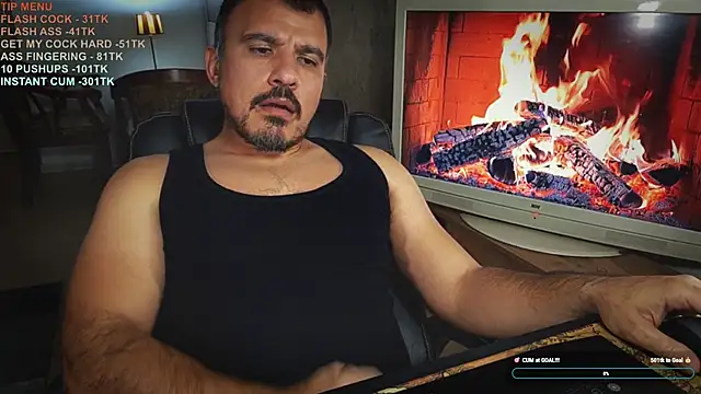 officeman7 online show from 12-16-25, 03:49