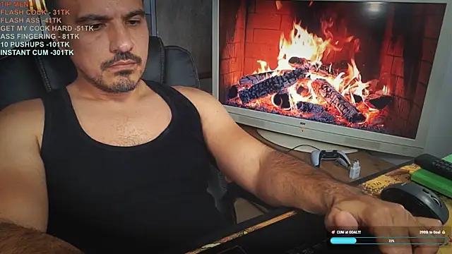 officeman7 online show from 12-21-25, 01:02