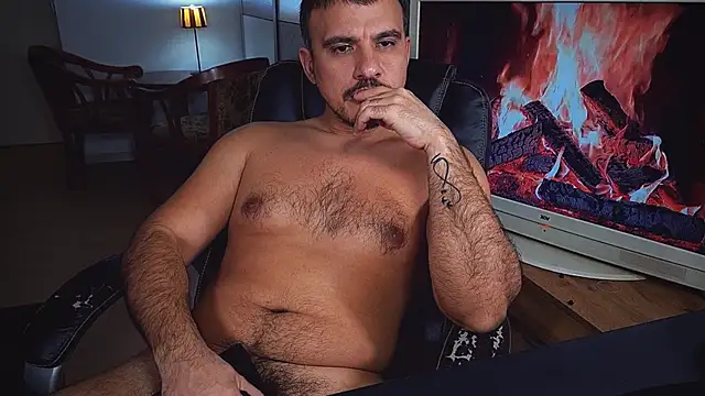 Snapshot of officeman7 chatting on 01-22-25, 07:03 officeman7 online show from 01-22-25, 07:03