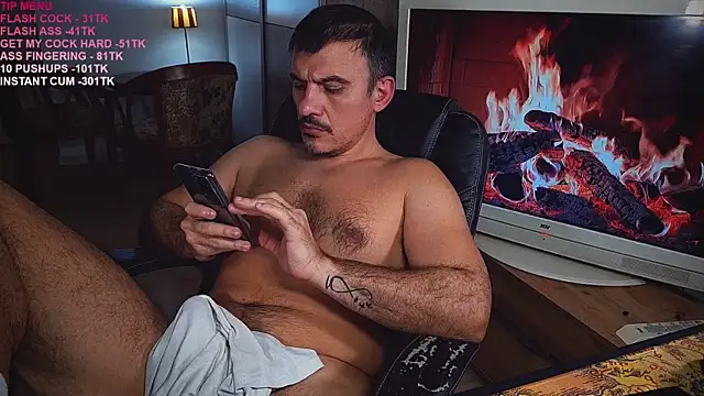 Snapshot of officeman7 chatting on 03-18-25, 05:23 officeman7 online show from 03-18-25, 05:23